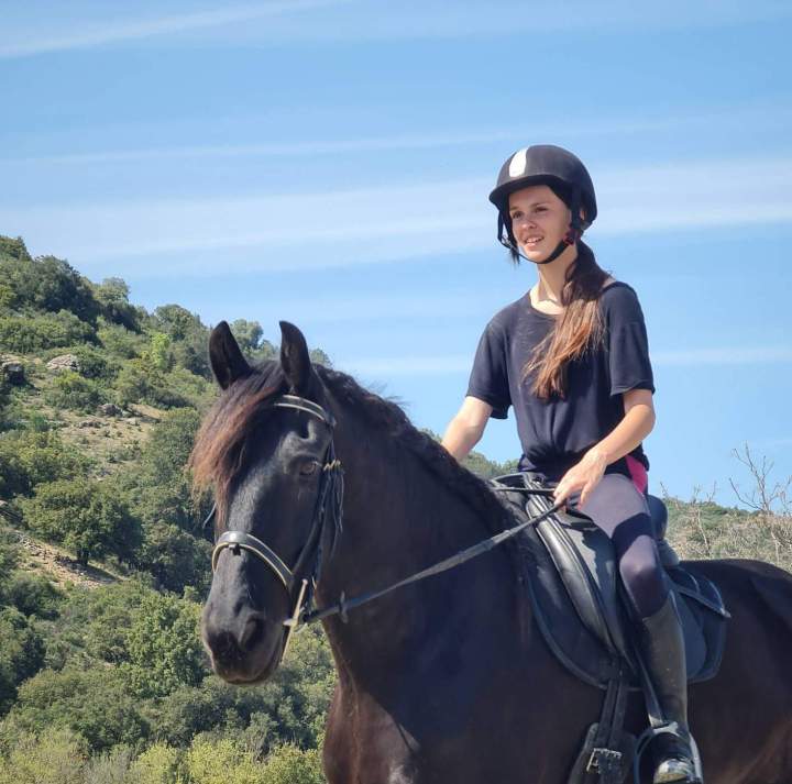 Cavalière en forêtl Haute-Corse